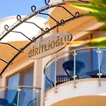 Cunda Giritlioglu Adult Only Ayvalı