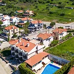 מלון Cunda Giritlioglu Adult Only