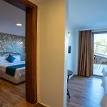 מלון Cunda Giritlioglu Adult Only 2*