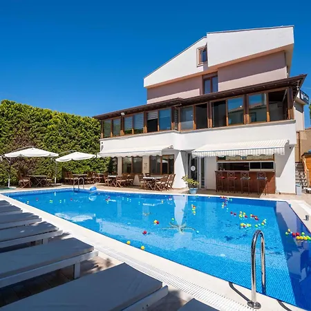 Hotel Cunda Giritlioglu Adult Only