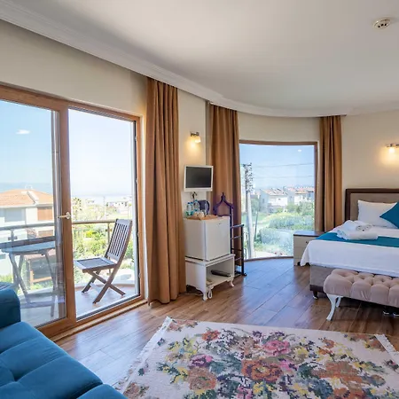 Cunda Giritlioglu Adult Only Hotel 2*