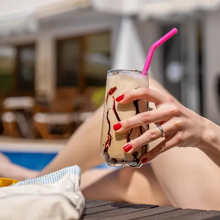 Cunda Giritlioglu Adult Only Готель