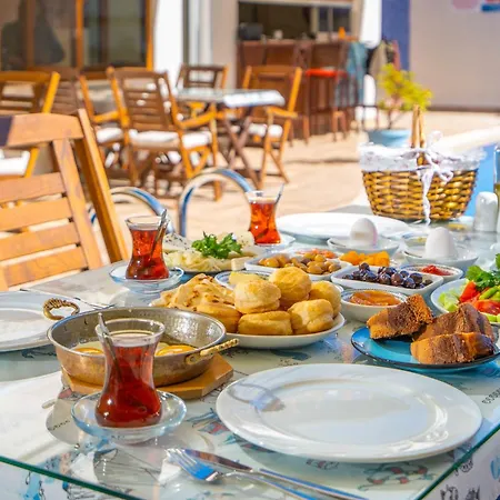 Cunda Giritlioglu Adult Only Hotel Ayvalik