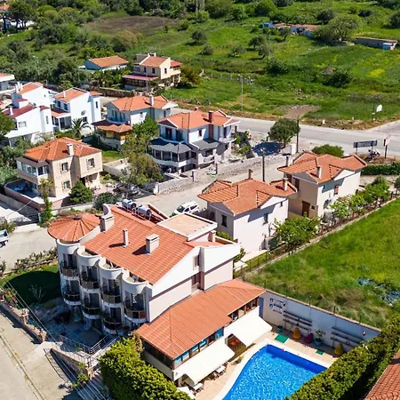 Хотел Cunda Giritlioglu Adult Only