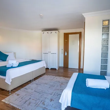 Cunda Giritlioglu Adult Only 2*