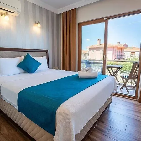 Cunda Giritlioglu Adult Only Хотел 2*