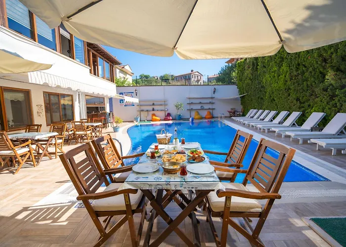 Cunda Giritlioglu Adult Only